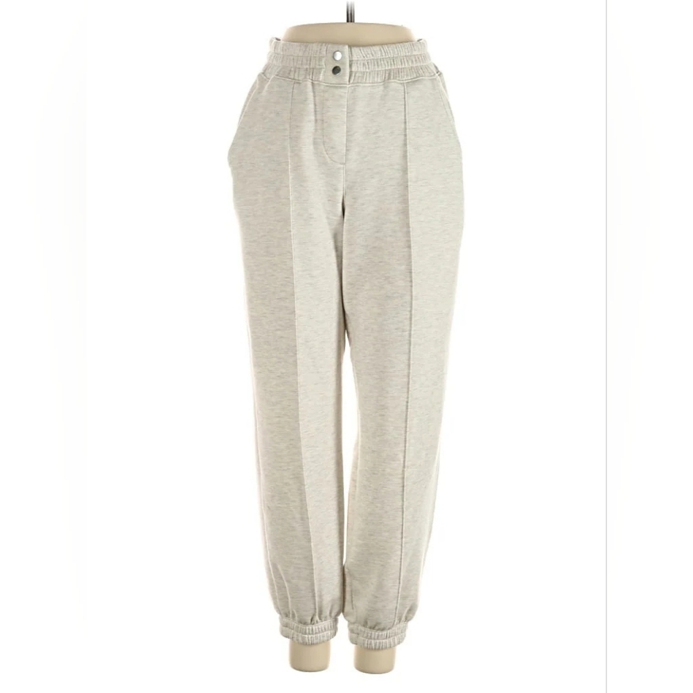 SPANX AE Air Essentials Brushed Heather Cream Joggers Size Medium New With Tags